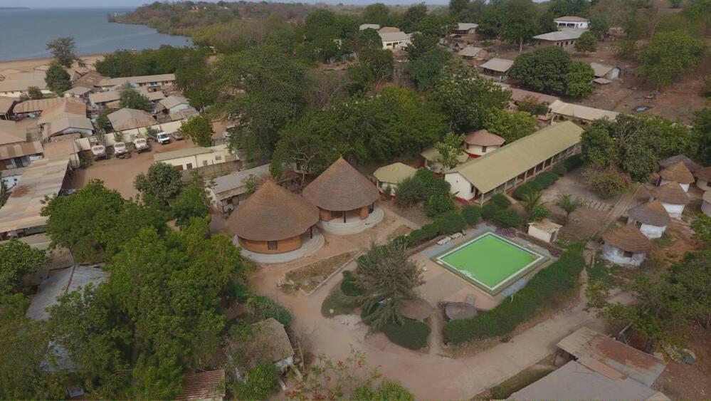 Tendaba Camp Hotel Екстериор снимка